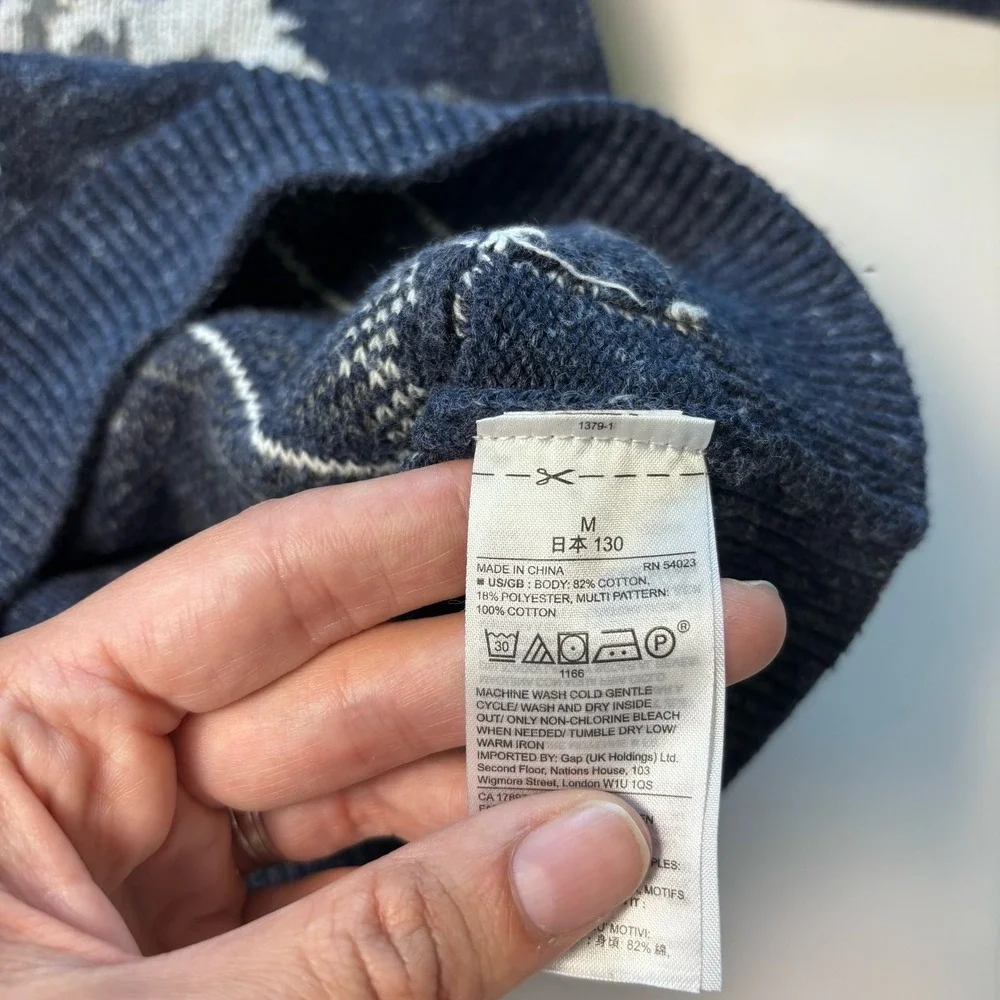 Gap Boys‎ Medium Knit Sweater Blue Bear